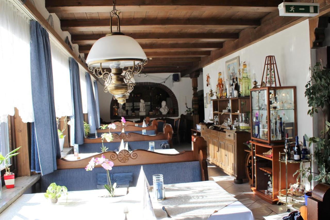Hotel Restaurant Post Italia Албщат Екстериор снимка